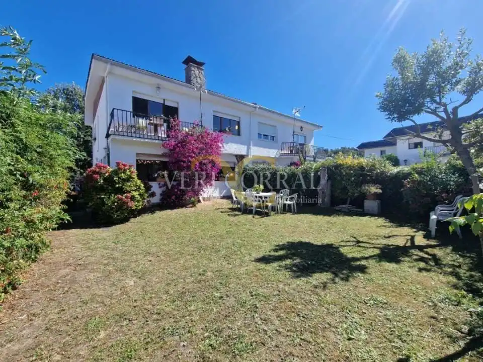 Casa con terraza en venta en Celoriu, imagen 3