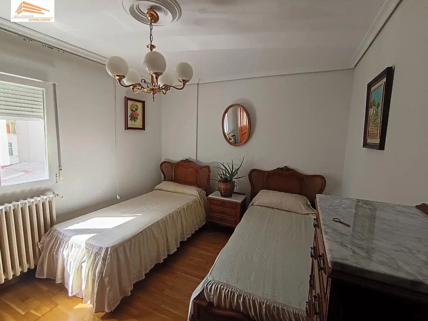Bedroom of Flat for sale in Valladolid  with Heating