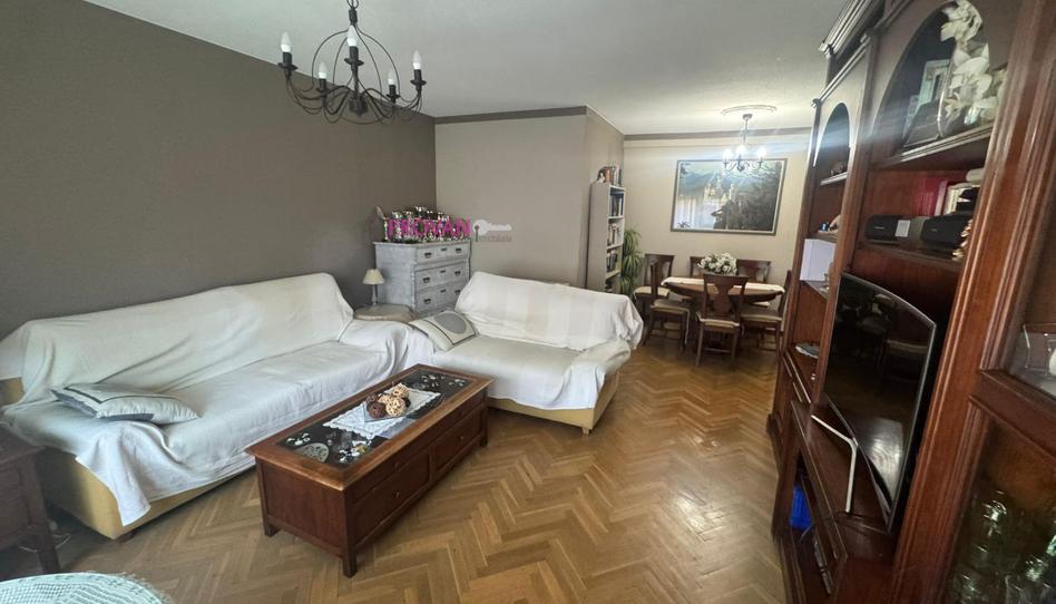 Photo 1 of Flat for sale in Juncal, Madrid