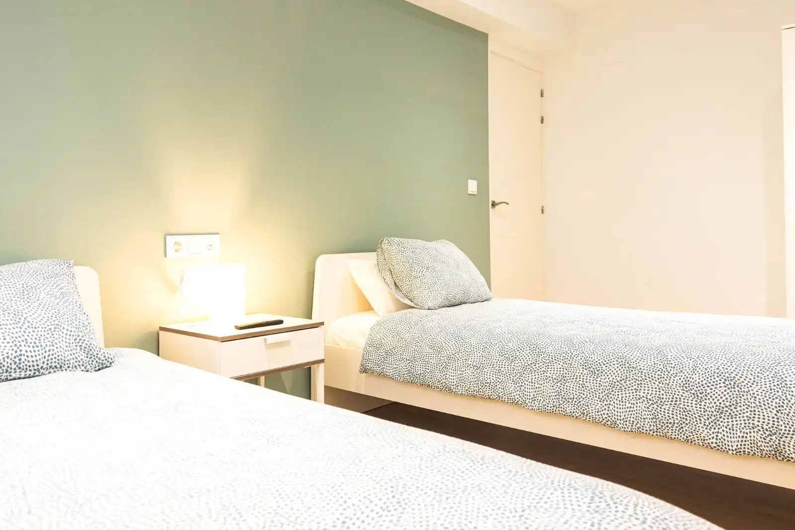 Flat with lift to rent in Calle Bobes, imagen 9