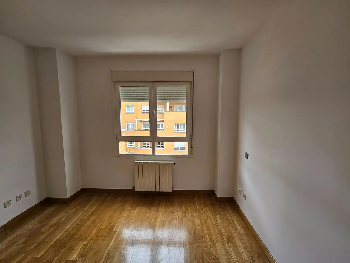Piso de alquiler en LUIGI BOCCHERINI, Sector S