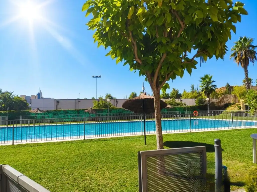 Swimming pool of Apartments for sale in Badajoz