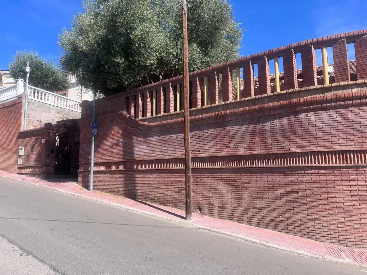 Vista exterior de Casa o xalet en venda en Caldes de Montbui amb Terrassa i Piscina