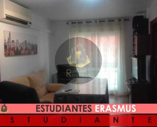 Bedroom of Flat to rent in  Granada Capital  with Air Conditioner and Balcony