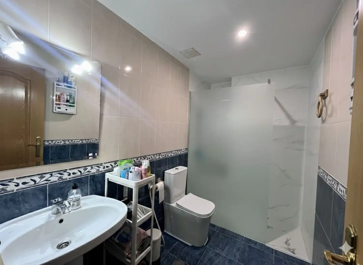 Piso en venta en Avda. De los Ogíjares
