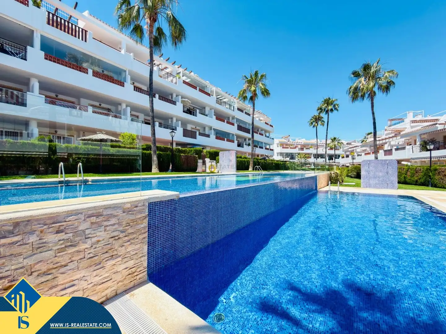 Swimming pool of Flat for sale in Orihuela  with Terrace, Furnished and Oven