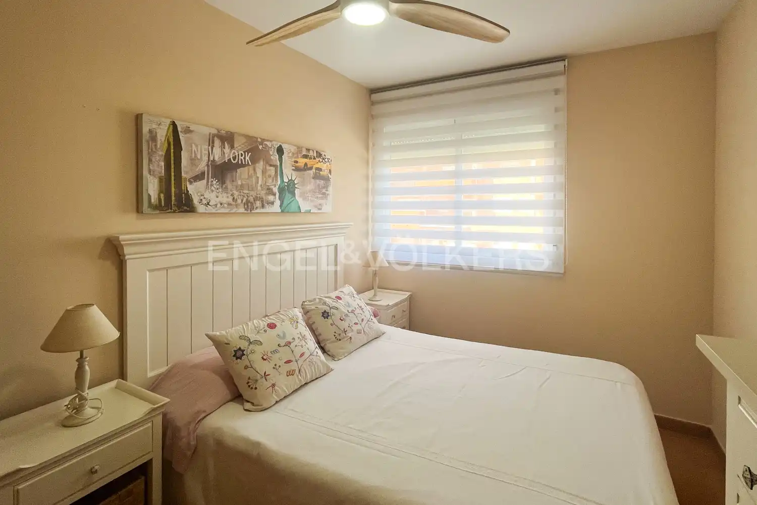 Habitación de Piso de alquiler en Canet d'En Berenguer con Aire acondicionado, Calefacción y Terraza