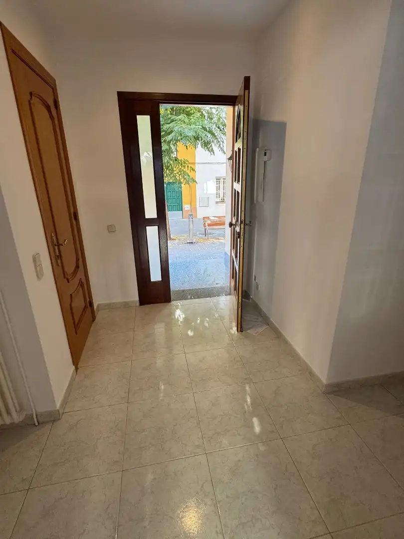 Ground floor for rent in La Garriga  with Air Conditioner, Heating and Terrace