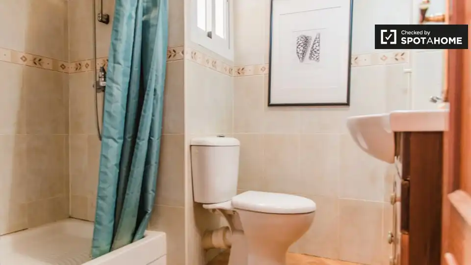 Room in Nou Benicalap