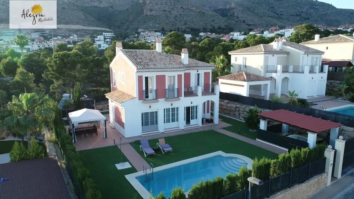 Villa mit Terrasse zum Verkauf in Calle roma 36, imagen 29