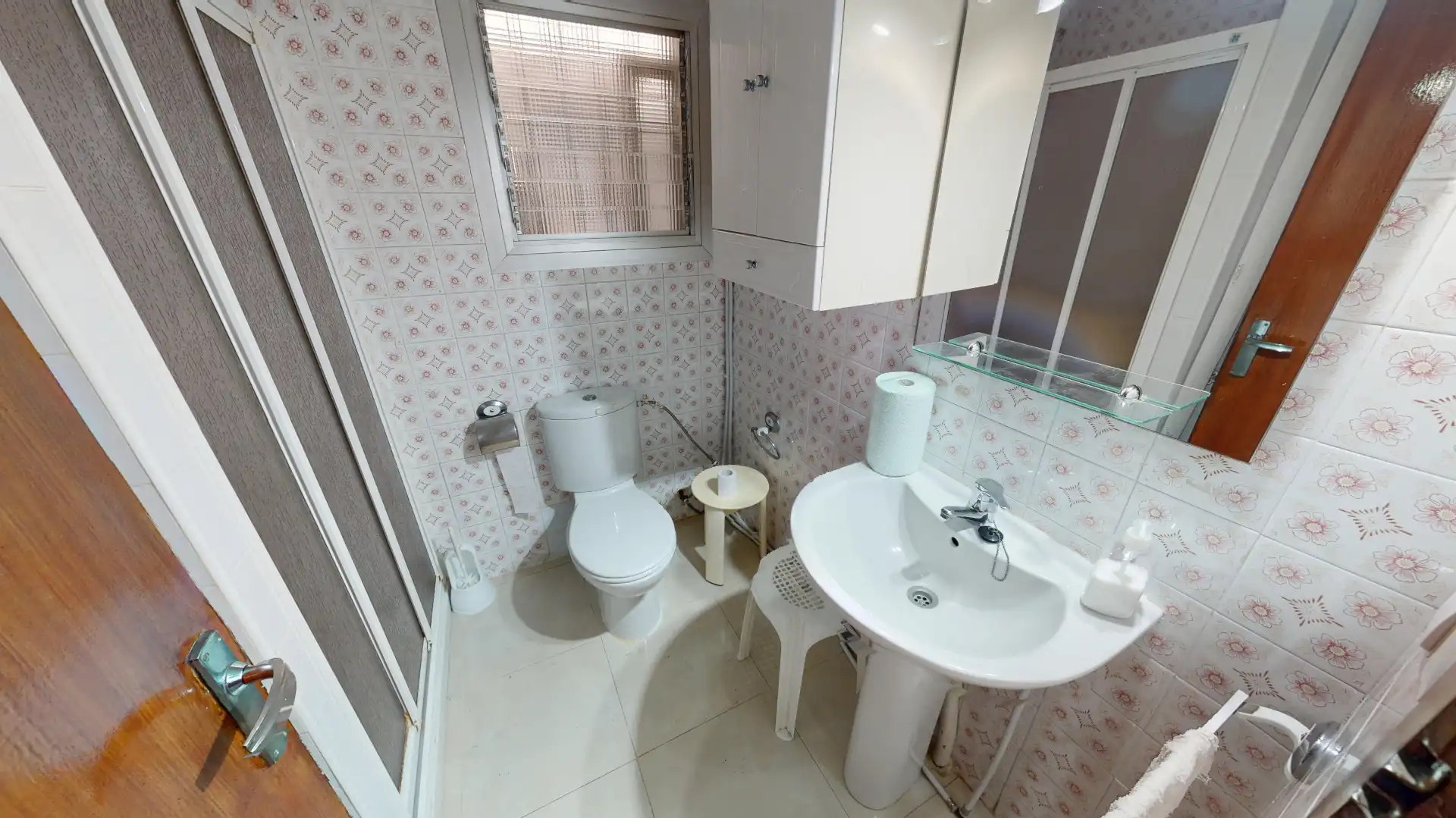 Baño de Piso en venta en Alicante / Alacant con Aire acondicionado y Amueblado