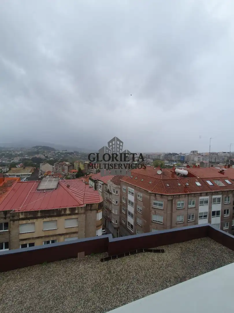 Pis en venda a Salgueira - O Castaño