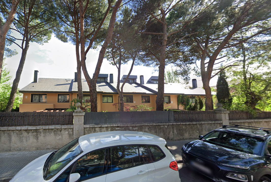 Exterior view of Single-family semi-detached for sale in Torrelodones  with Swimming Pool