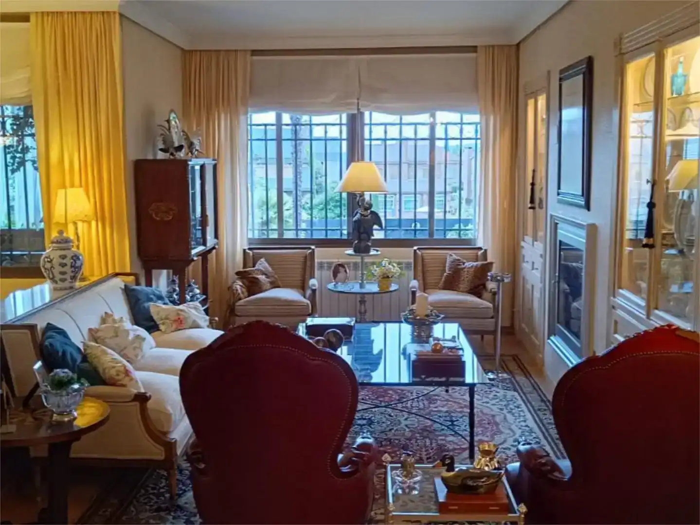 Sala d'estar de Casa o xalet en venda en Colmenar Viejo amb Jardí privat