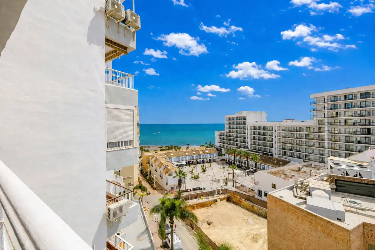 Flat with terrace for sale in Calle Tamarindos, imagen 6