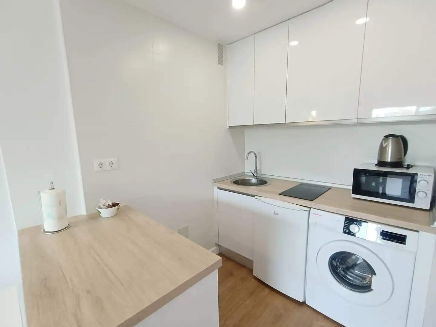 Cuina de Apartament en venda en Benalmádena amb Aire condicionat, Jardí privat i Terrassa