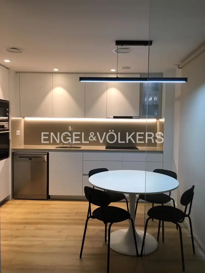 Cocina de Casa o chalet de alquiler en Gavà con Aire acondicionado, Calefacción y Jardín privado