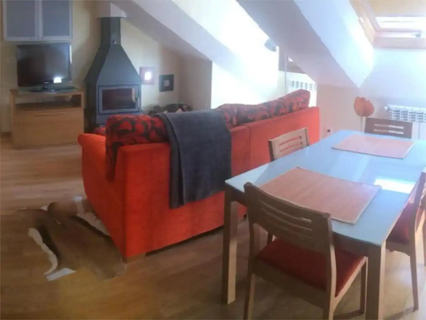 Sala d'estar de Pis en venda en Somiedo amb Jardí privat, Parquet i Traster