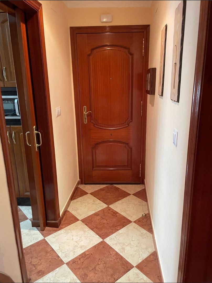 Flat for sale in Antequera  with Air Conditioner, Terrace and Furnished