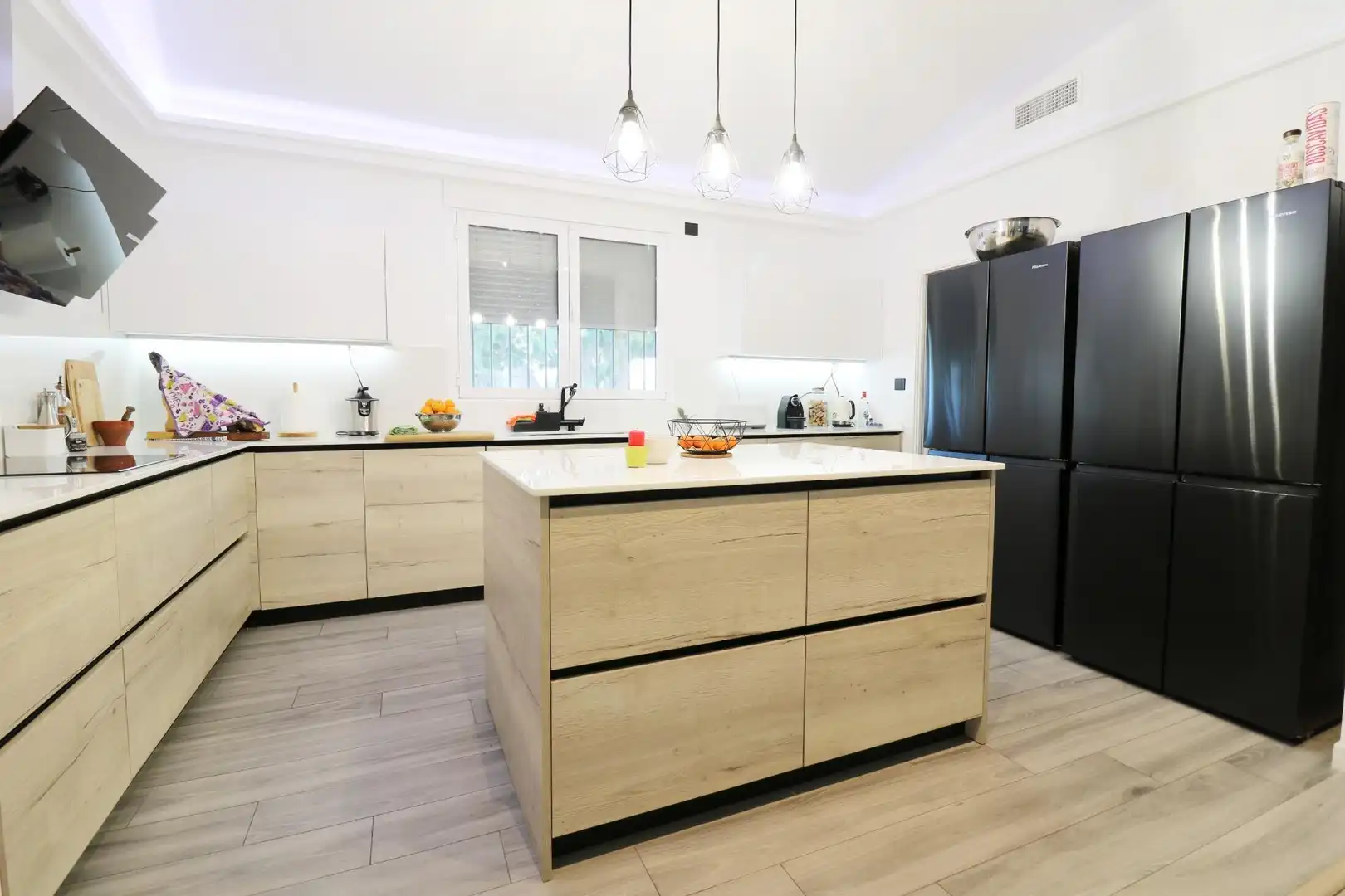 Cocina de Casa o chalet en venta en Elche / Elx con Aire acondicionado, Calefacción y Jardín privado
