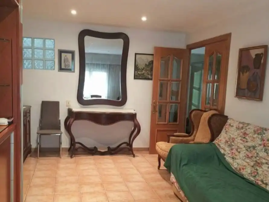 Casa adosada en venta en Abrera, Barcelona
