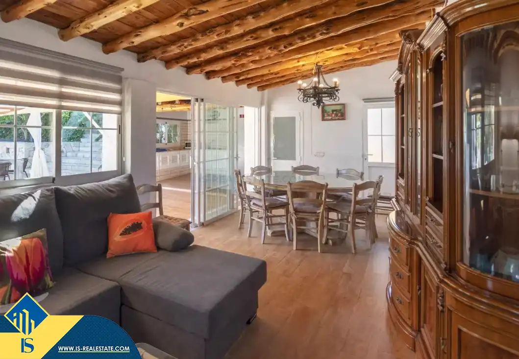 Villa con piscina in vendita a Sant Antoni de Portmany, imagen 4
