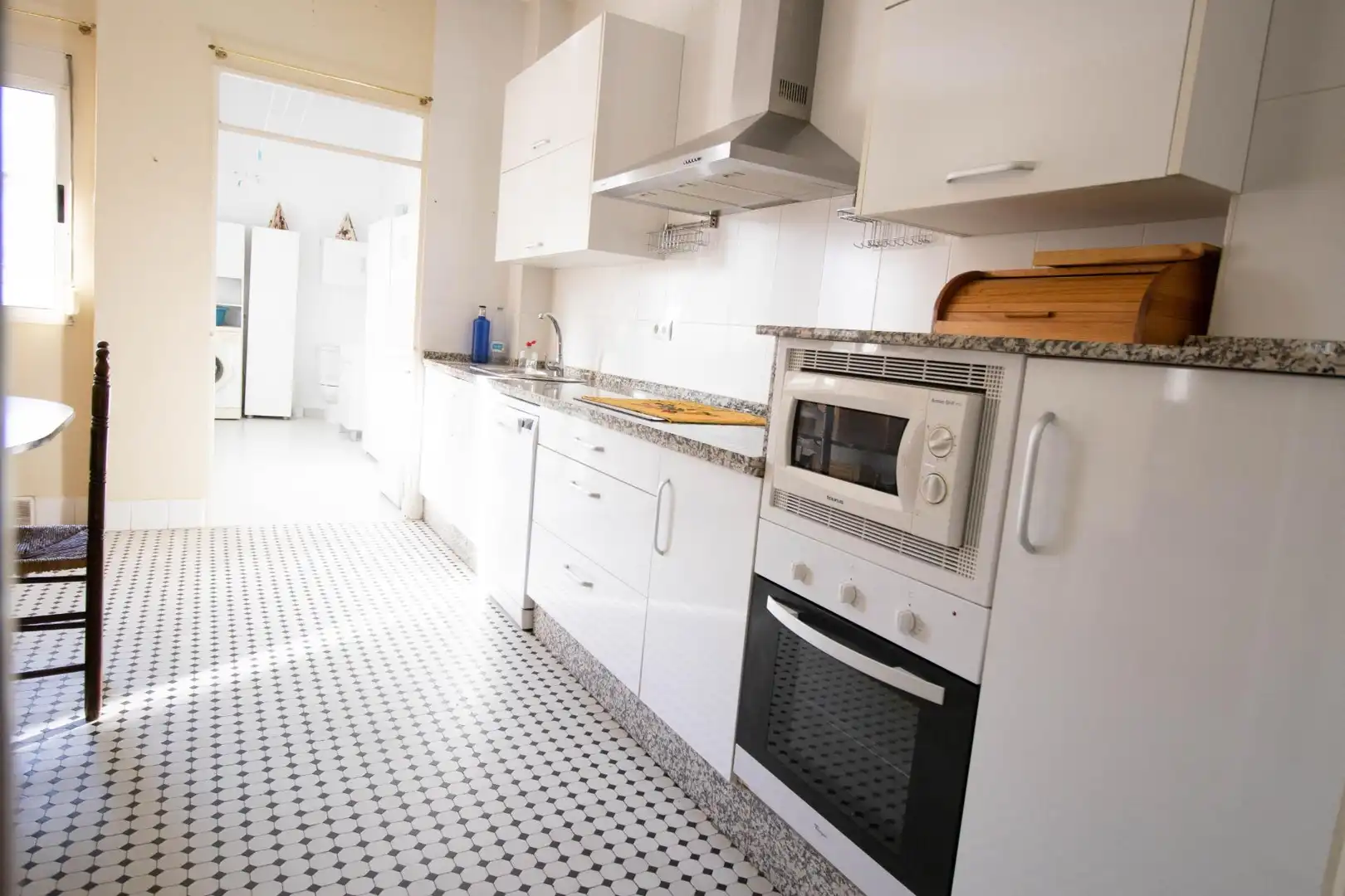 Cocina de Piso en venta en Badajoz con Calefacción, Terraza y Trastero
