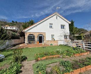 Jardí de Casa o xalet en venda en Bustarviejo amb Calefacció, Terrassa i Traster