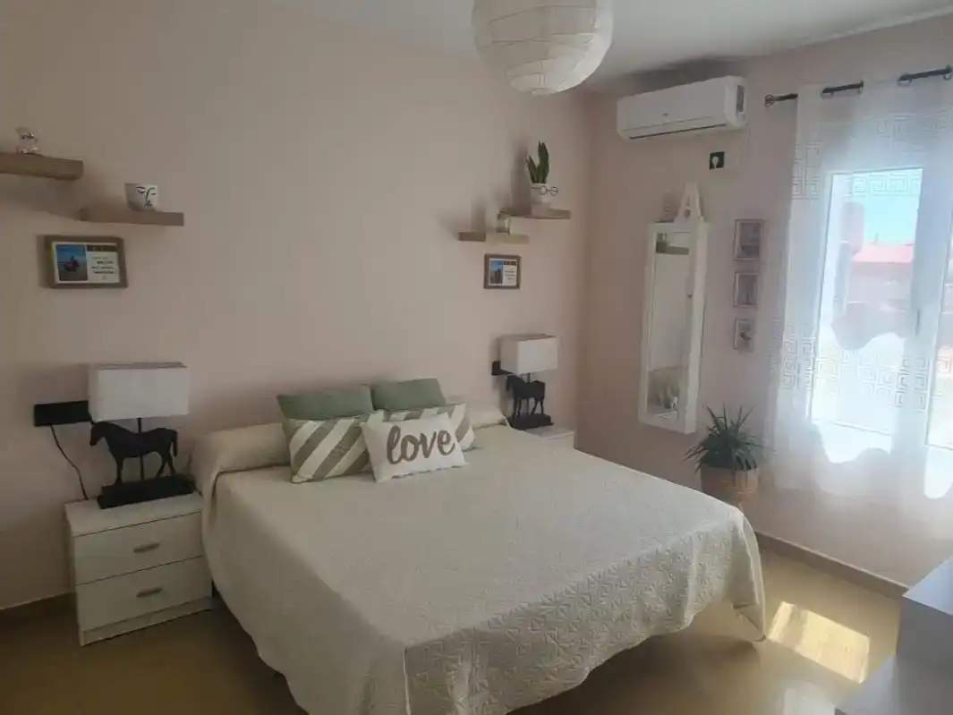 Dormitori de Pis en venda en Almansa amb Aire condicionat