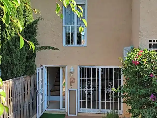 Vista exterior de Dúplex en venta en L'Alfàs del Pi