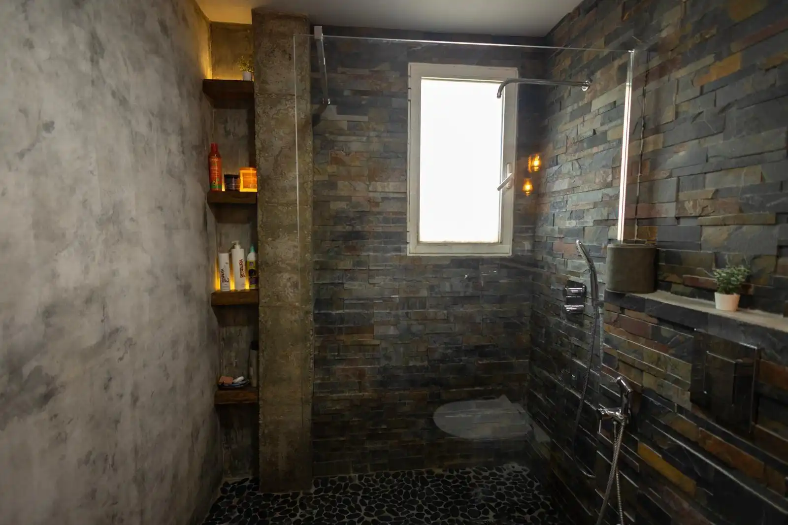 Baño de Casa o chalet en venta en La Pobla de Vallbona con Aire acondicionado, Calefacción y Terraza