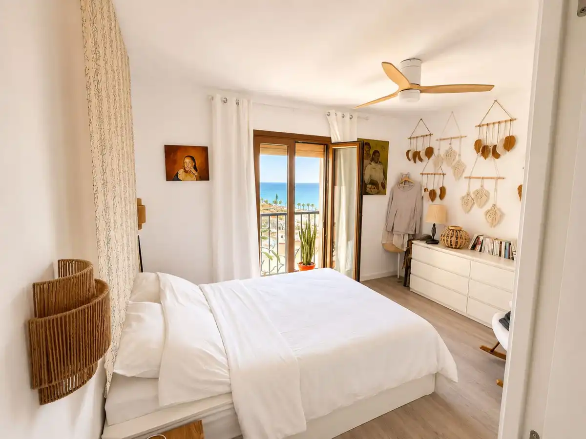 Apartment with terrace for sale in El Bajondillo, imagen 3