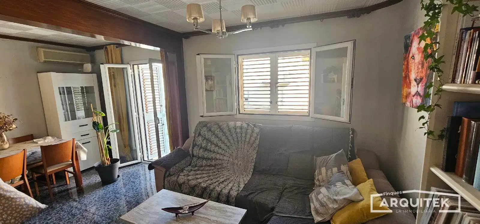 Sala d'estar de Casa o xalet en venda en Lleida amb Aire condicionat, Calefacció i Terrassa