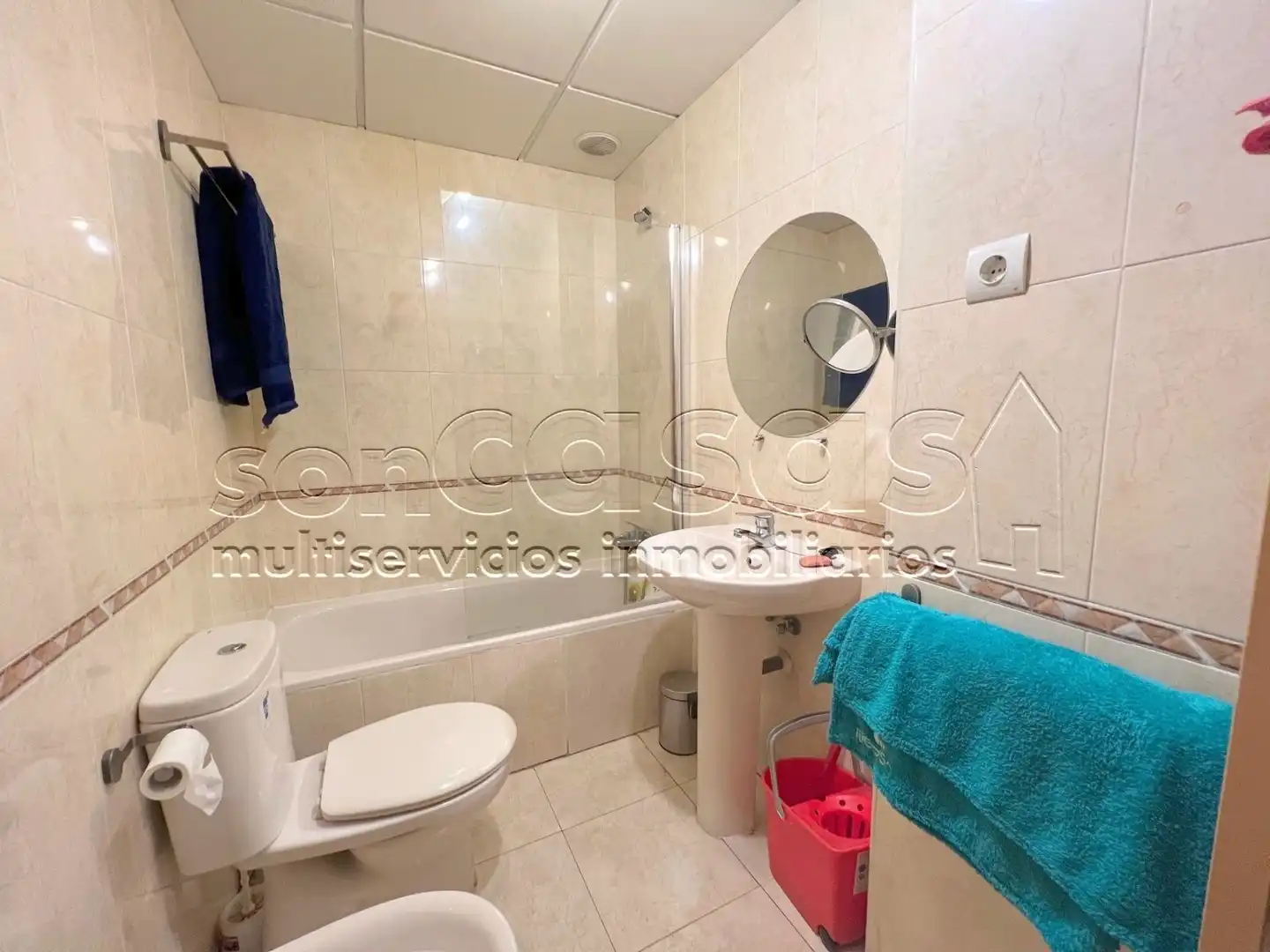 Bany de Apartament en venda en Madrid amb Aire condicionat, Calefacció i Jardí privat