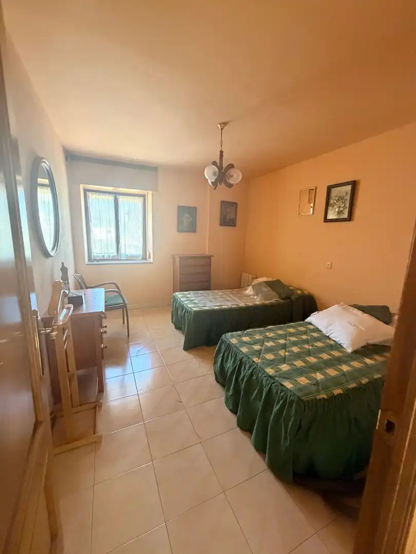 Habitación de Casa o chalet en venta en Navia con Calefacción, Terraza y Trastero