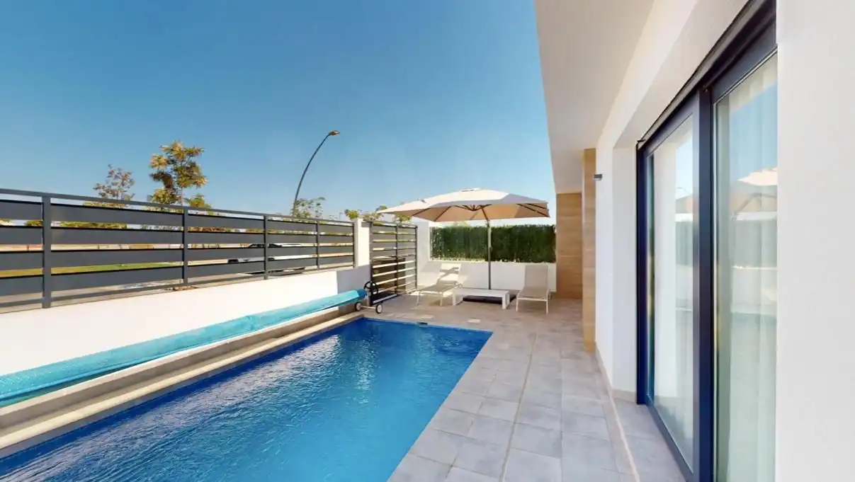 Casa con piscina in vendita a Roldán, imagen 2