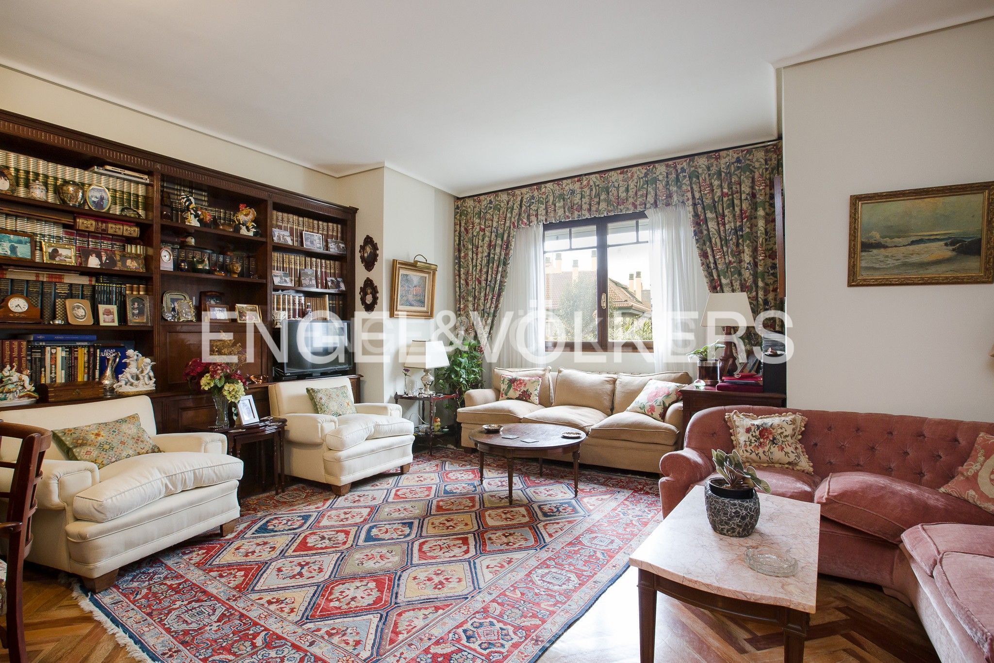 Sala de estar de Dúplex en venta en Getxo  con Calefacción, Jardín privado y Parquet