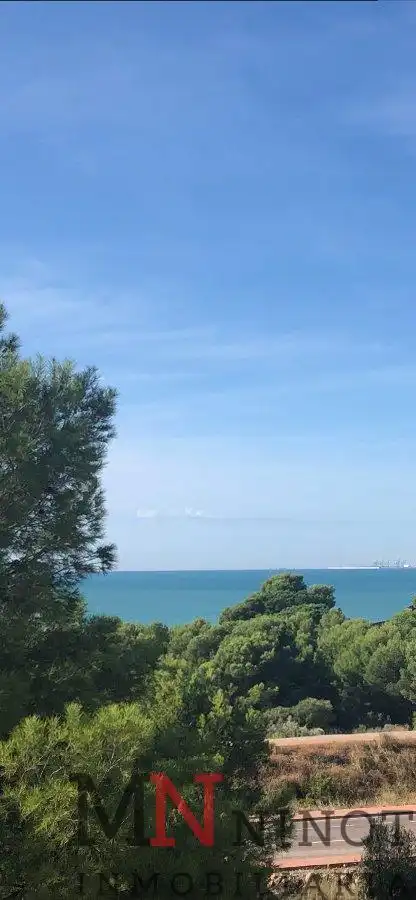 Terrenys i solars en venda a Poseidonia