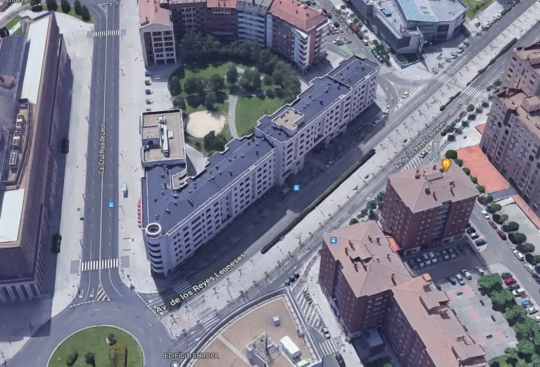 Vista exterior de Trastero en venta en León Capital 