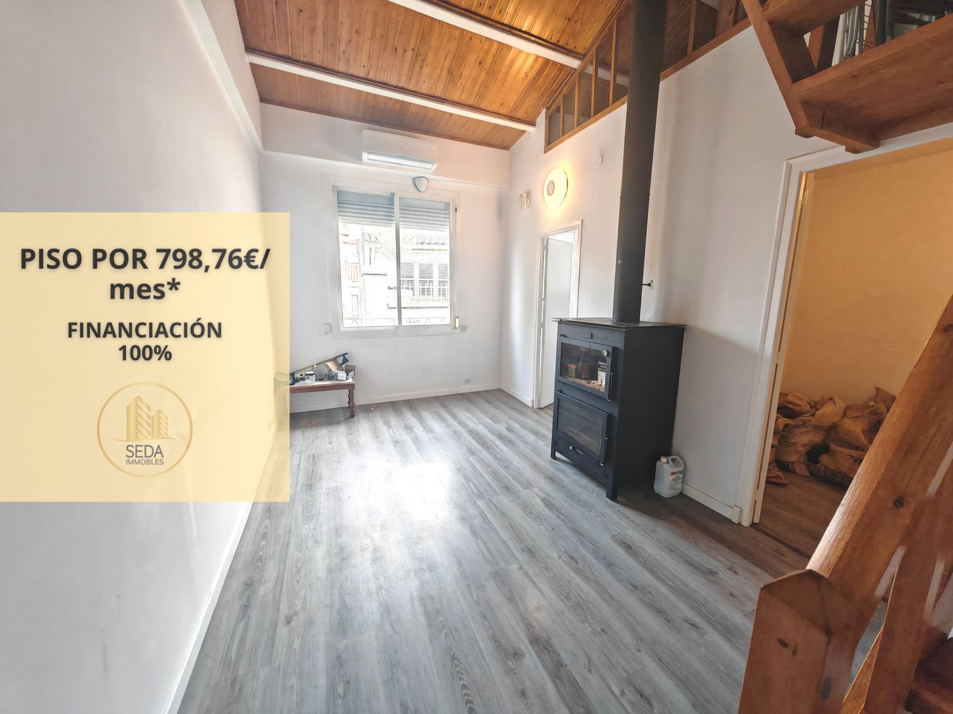 Living room of Flat for sale in Terrassa  with Air Conditioner, Heating and Parquet flooring