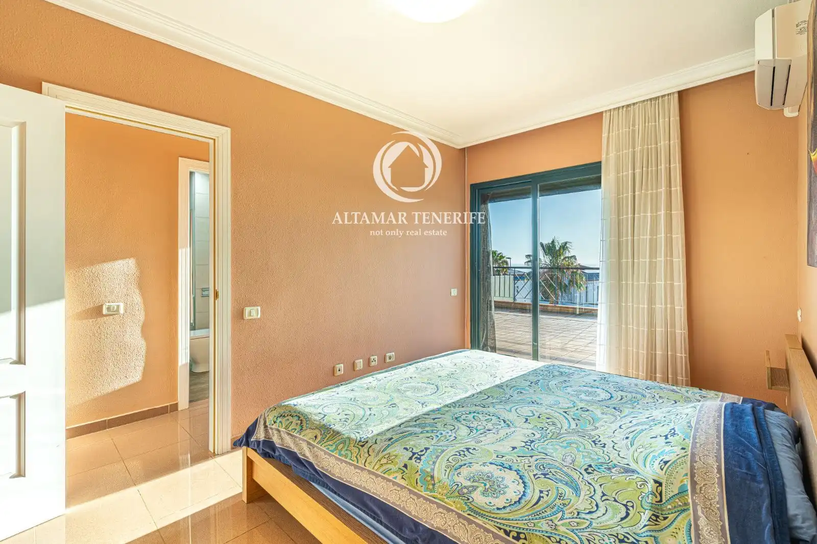 Apartments for sale in Agando, Playa del Duque