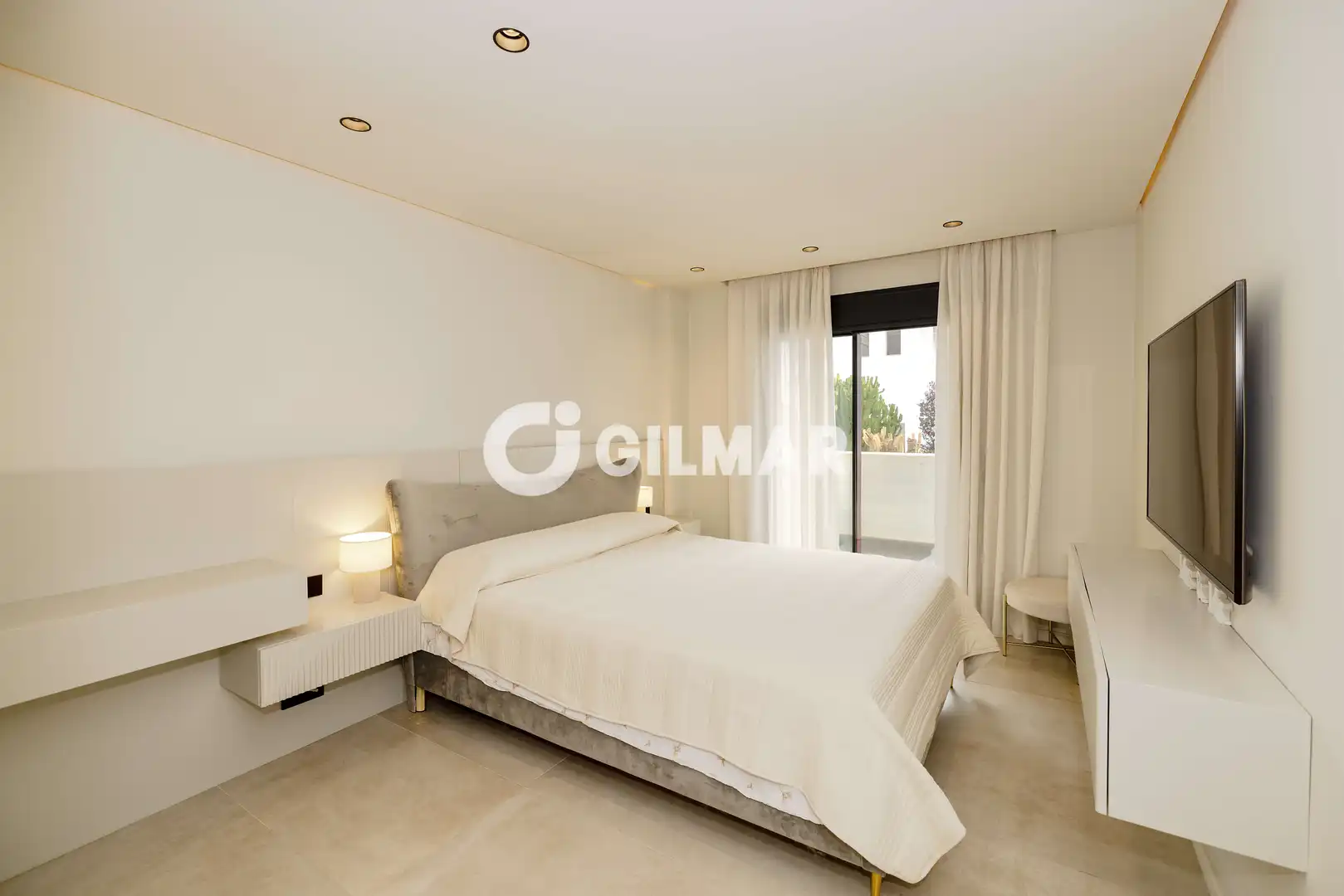 Dormitori de Apartament en venda en Nueva Andalucía