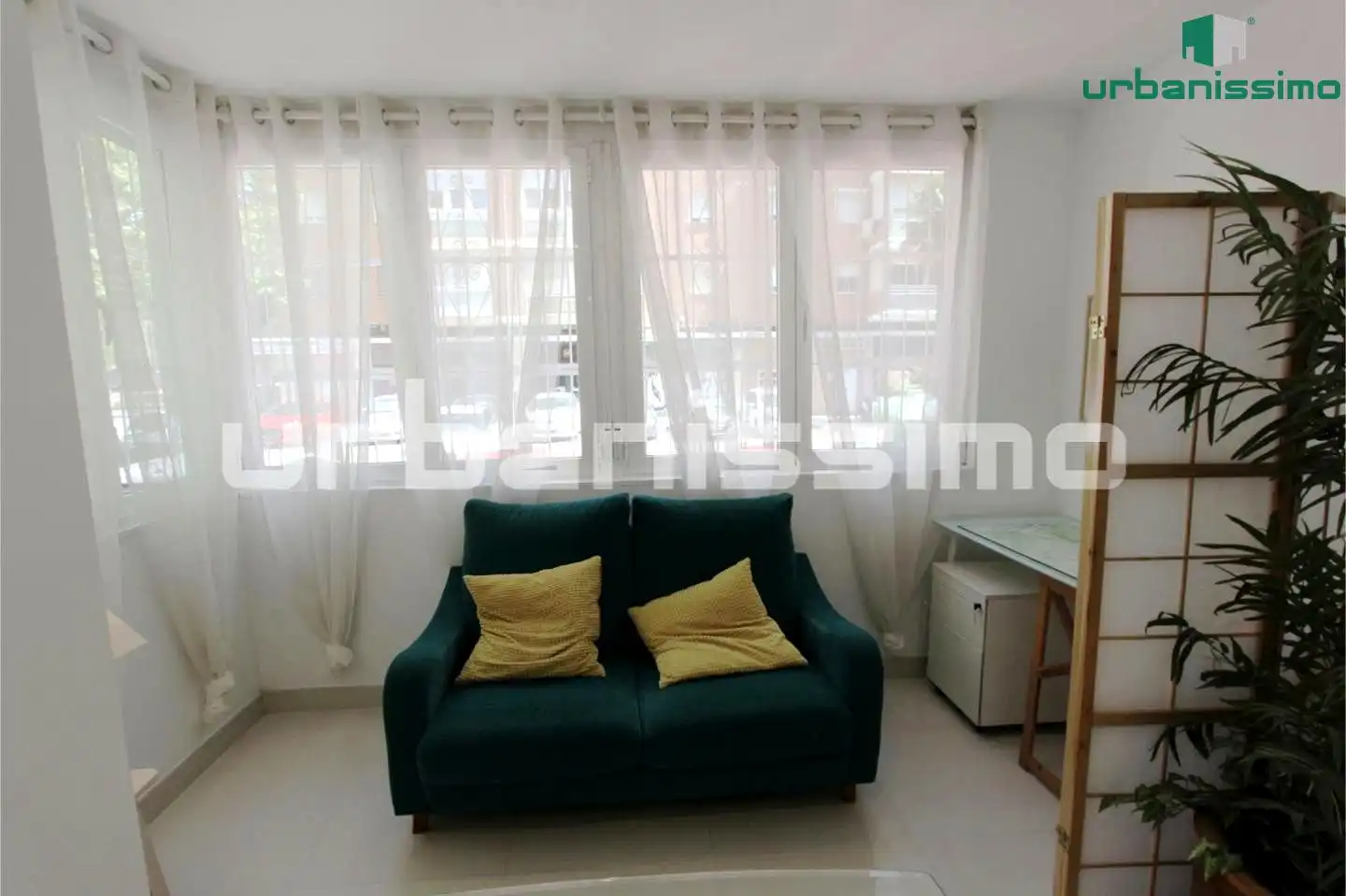 Living room of Apartments for rent in Madrid  with Air Conditioner, Heating and Furnished