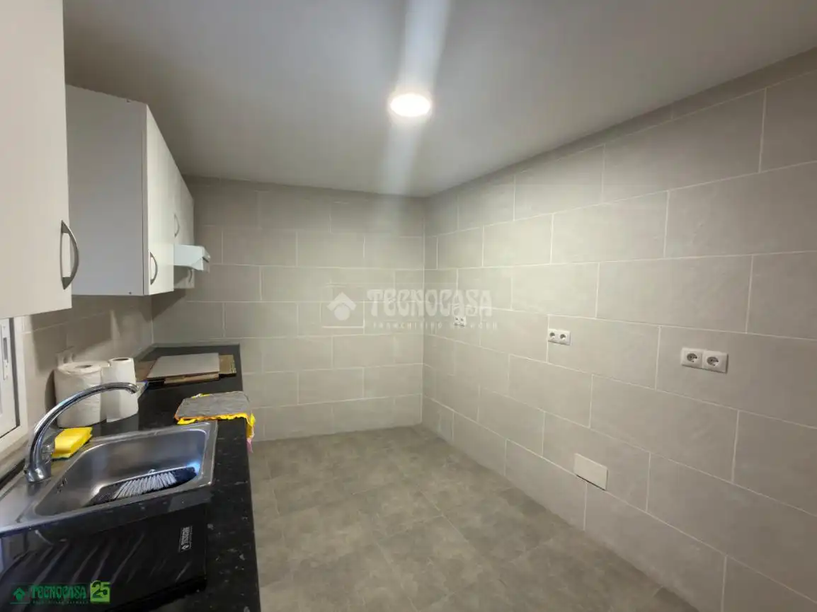 Cocina de Casa adosada en venta en El Romeral con Terraza