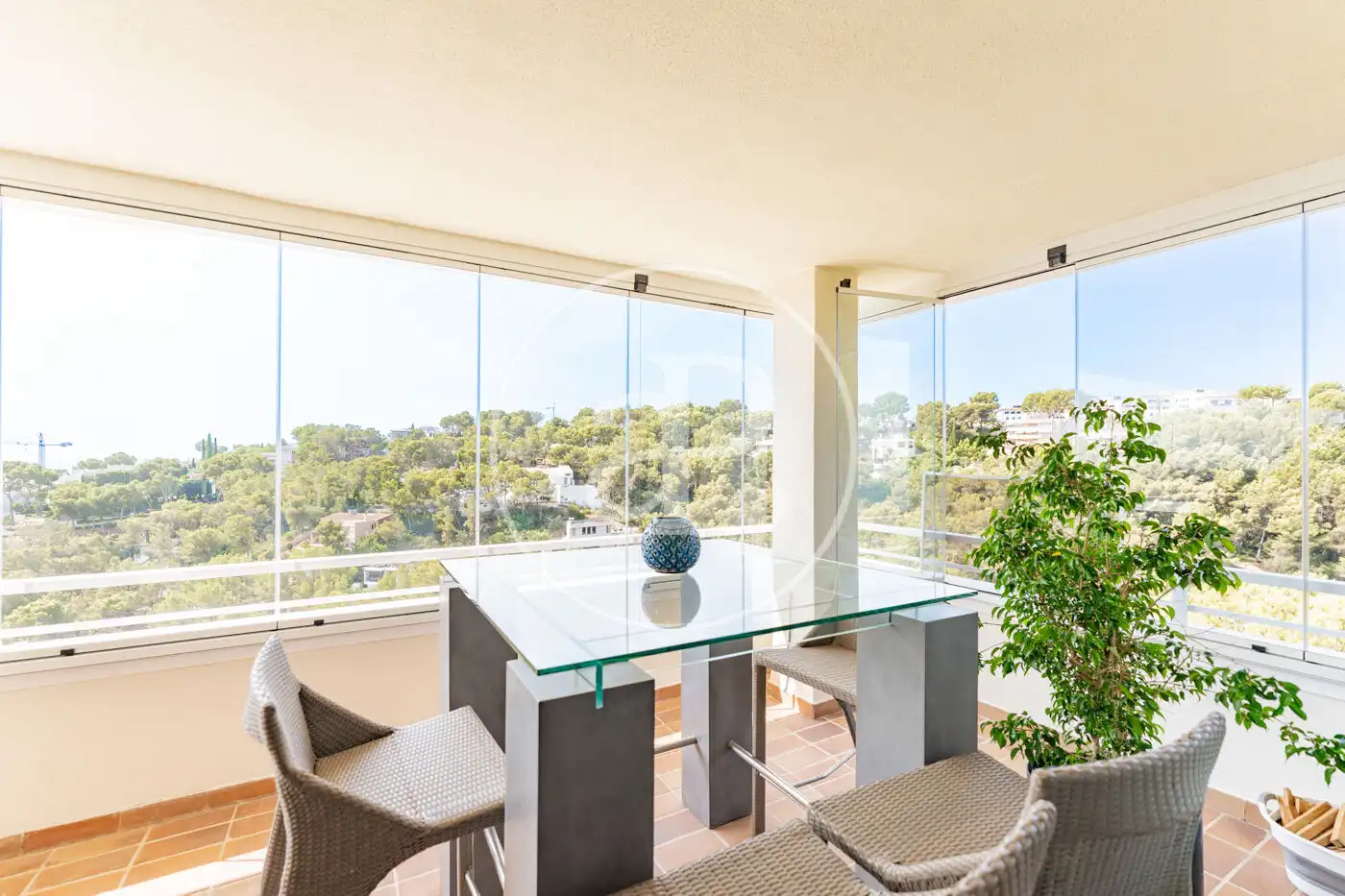 Esszimmer von Dachboden zum Verkauf in Calvià mit Klimaanlage, Heizung und Terrasse
