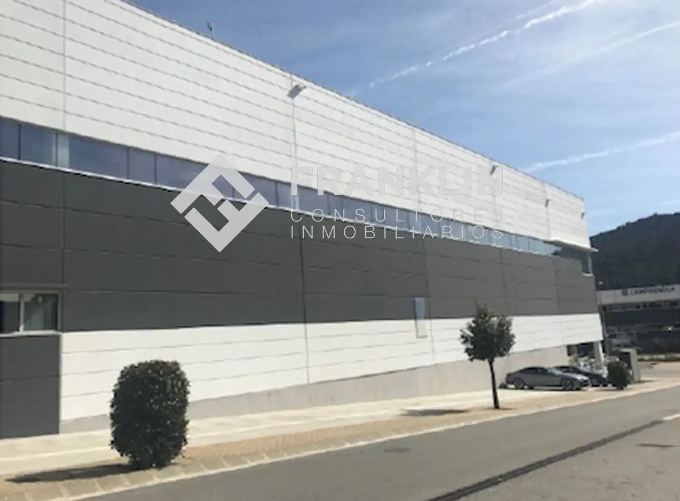Nau industrial de lloguer a Carrer de la Física 2, imagen 12