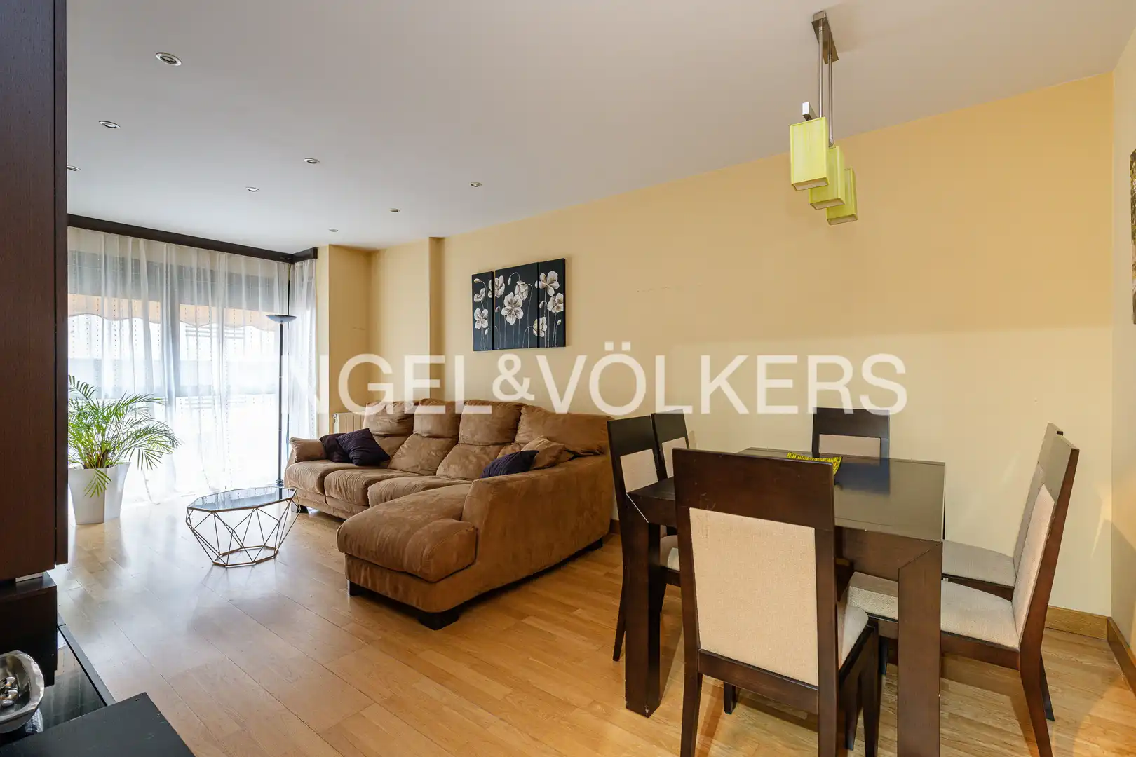 Sala de estar de Piso en venta en Madrid con Aire acondicionado, Calefacción y Trastero