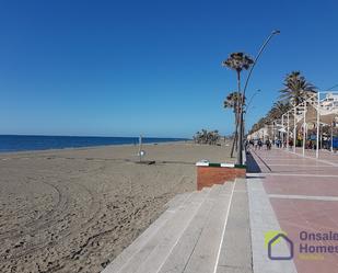 Vista exterior de Local en venda en Marbella amb Moblat