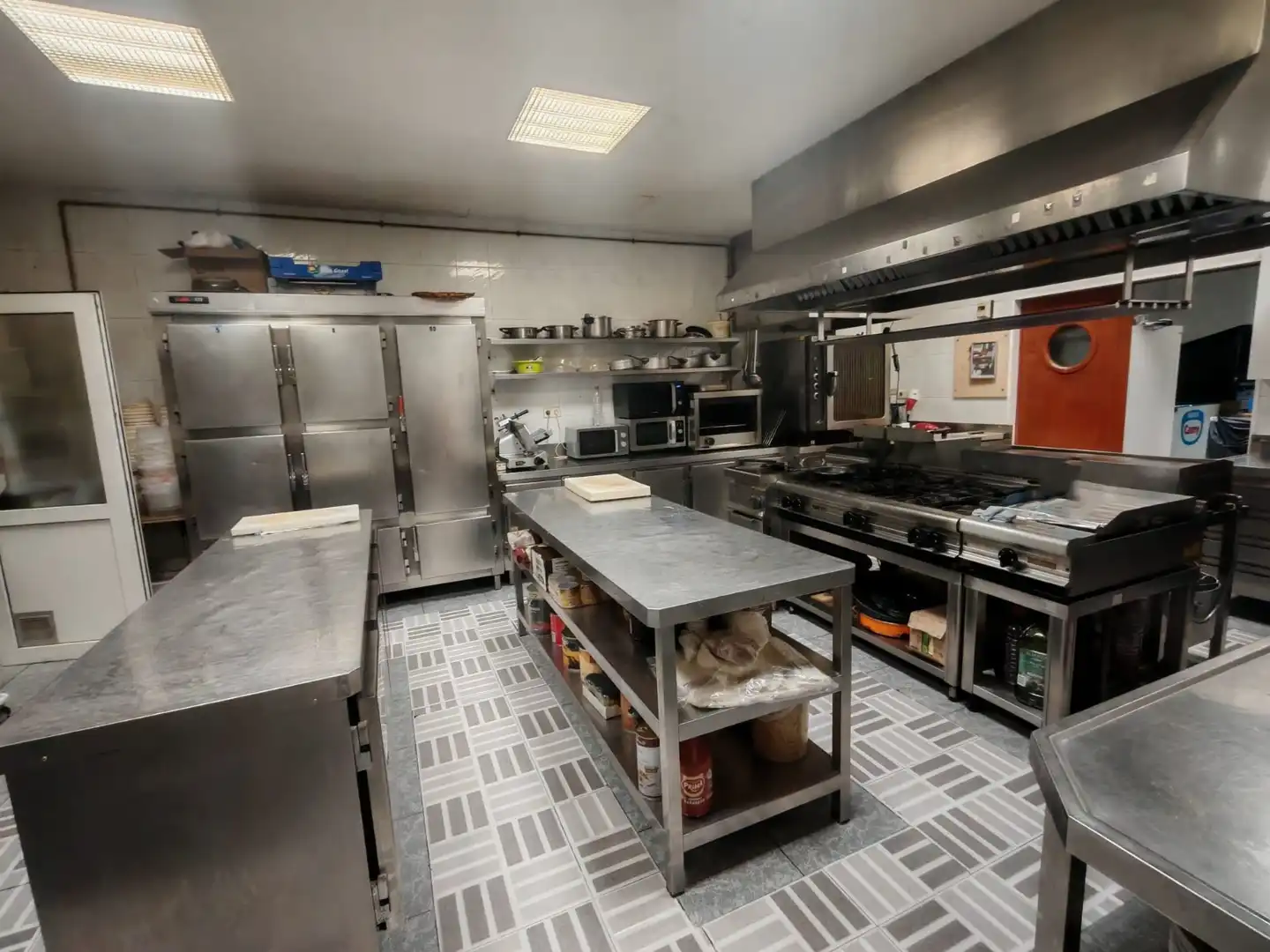 Cocina de Local en traspaso en El Pont de Vilomara i Rocafort con Aire acondicionado, Terraza y Amueblado