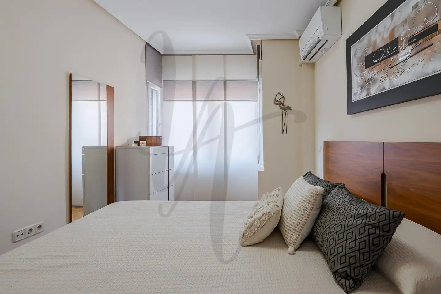Schlafzimmer von Wohnung zum Verkauf in Madrid mit Klimaanlage, Heizung und Parkett